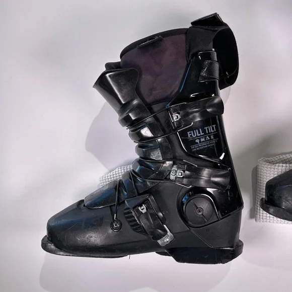 Full Tilt Winter Snow Boots Womens MP 26-27.5 Black Gorpcore - Picture 4 of 16